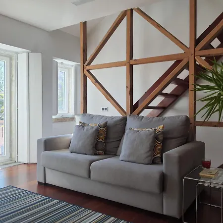 1881 Historical Duplex Appartement