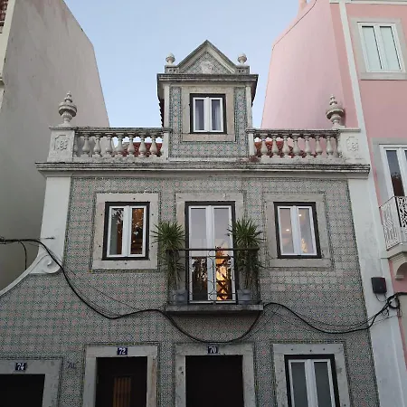 1881 Historical Duplex * Lisboa
