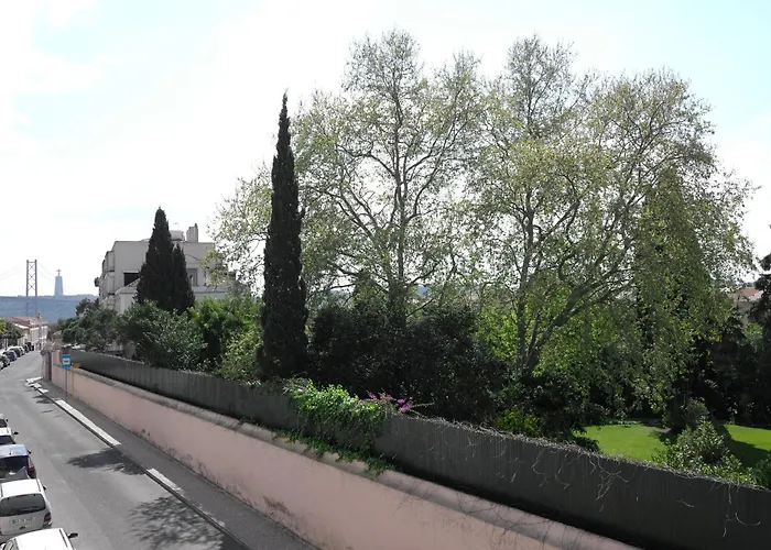 1881 Historical Duplex Lisboa